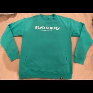 BLVD SUPPLY crewneck w/pockets